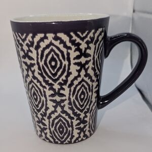 Geometric Purple and White Ceramic Mug